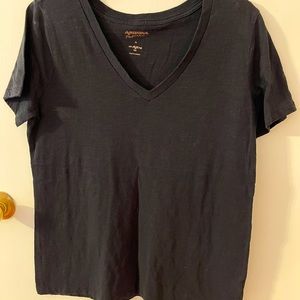 Black Arizona v-neck
